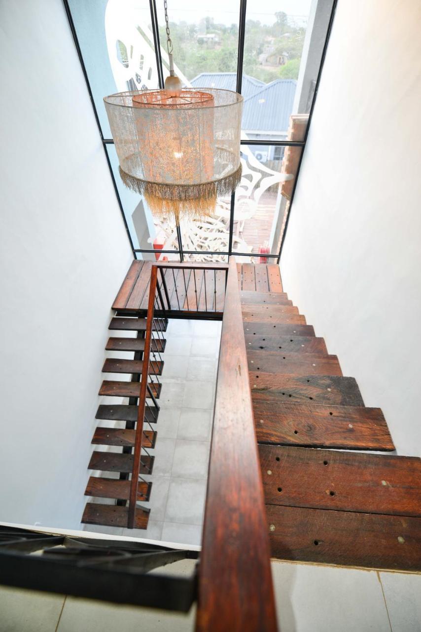 Serurubele Boutique Hotel Bosbokrand Bagian luar foto