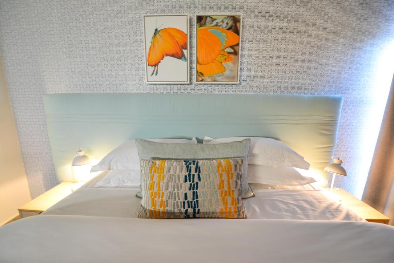 Serurubele Boutique Hotel Bosbokrand Bagian luar foto